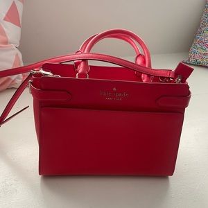 RED KATE SPADE LUXURY DESIGNER HAND BAG PURSE